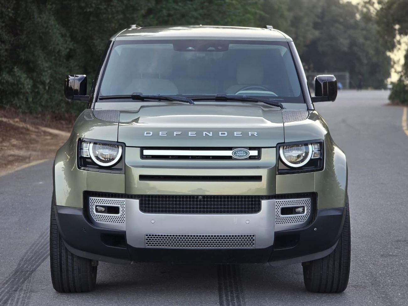 Land Rover Defender P300 90 SE 2.0L (5 Seater) LAND ROVER DEFENDER 2022 // PERFECT CONDITION INSIDE & OUT SIDE