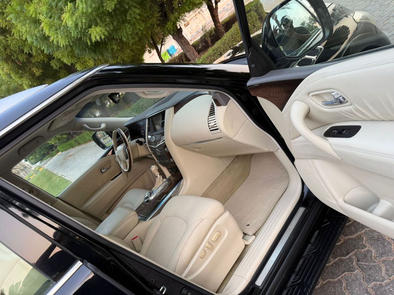 إنفينيتي QX56 Luxury 5.6L