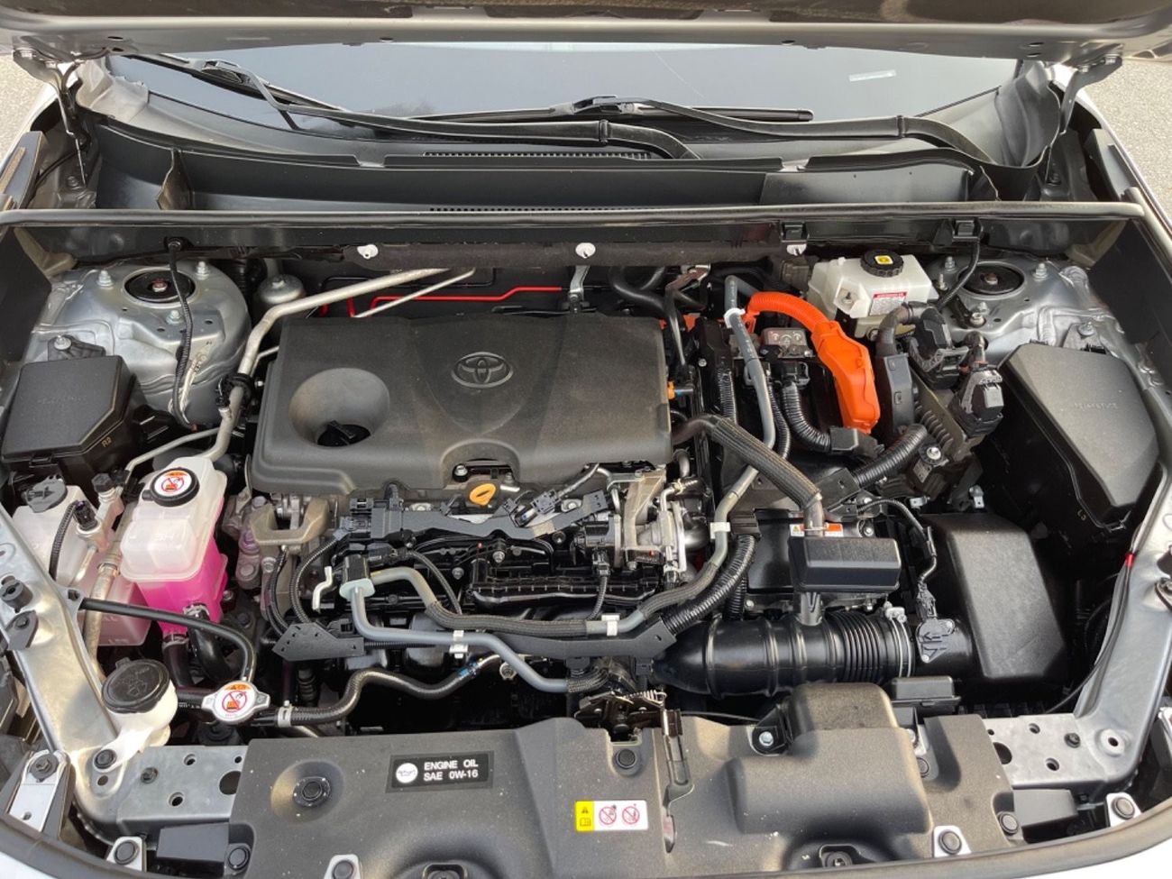 تويوتا راف ٤ 2021 TOYOTA RAV4 XLE HYBRID FULL OPTIONS IMPORTED FROM USA