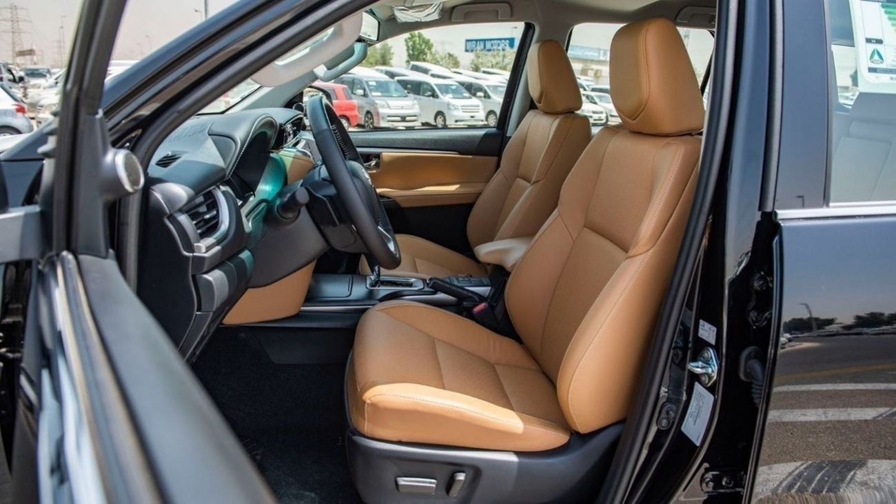 Toyota Fortuner TOYOTA FORTUNER VX SR5 V6 CYLINDER, 4.0P, BLACK COLOR TAN INTERIOR, 4WD
