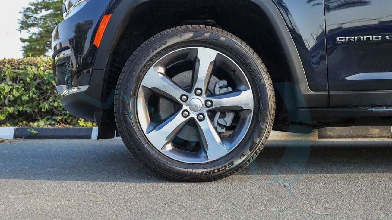 Jeep Grand Cherokee L LIMITED PLUS LUXURY V6 3.6L 4X4 2025 GCC 0Km With 3 Years Or 60,000 Km Warranty @Official Dealer