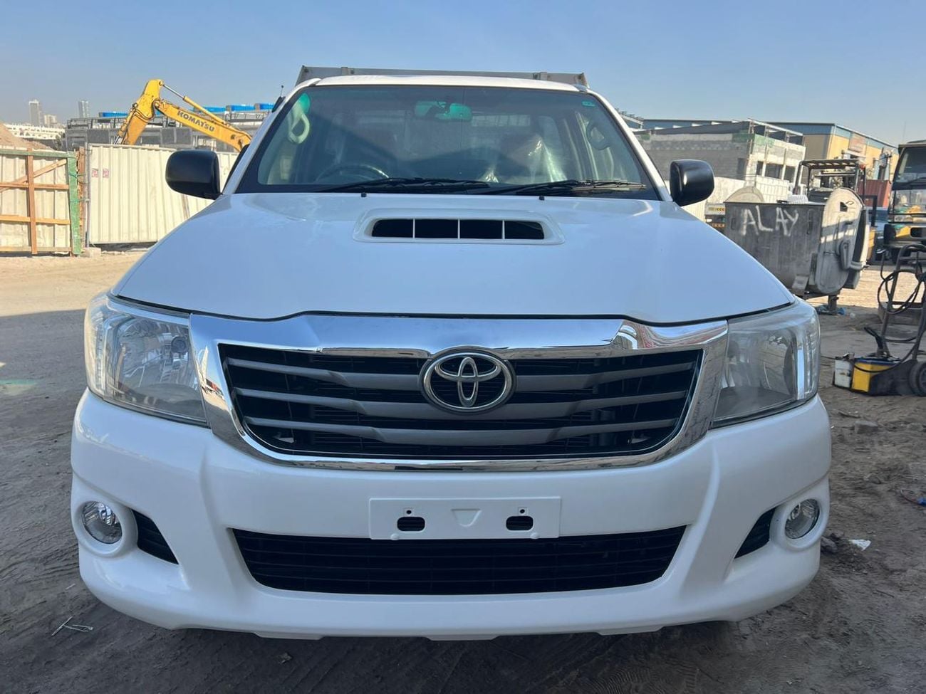 Toyota Hilux DL RIGHT HAND VEHICLE ONLY FOR EXPORT 3.0 LITER 4 CYLIENDER