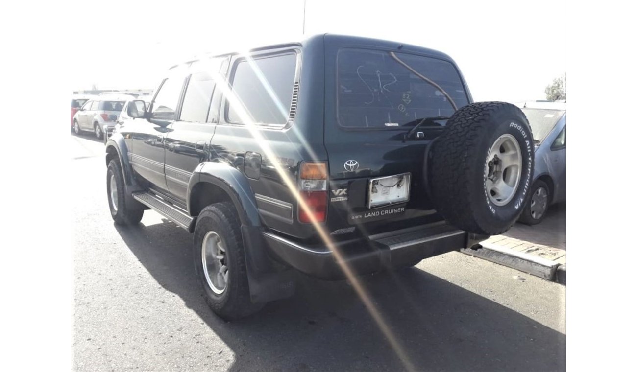 تويوتا لاند كروزر Land Cruiser ( Stock no PM 8 )