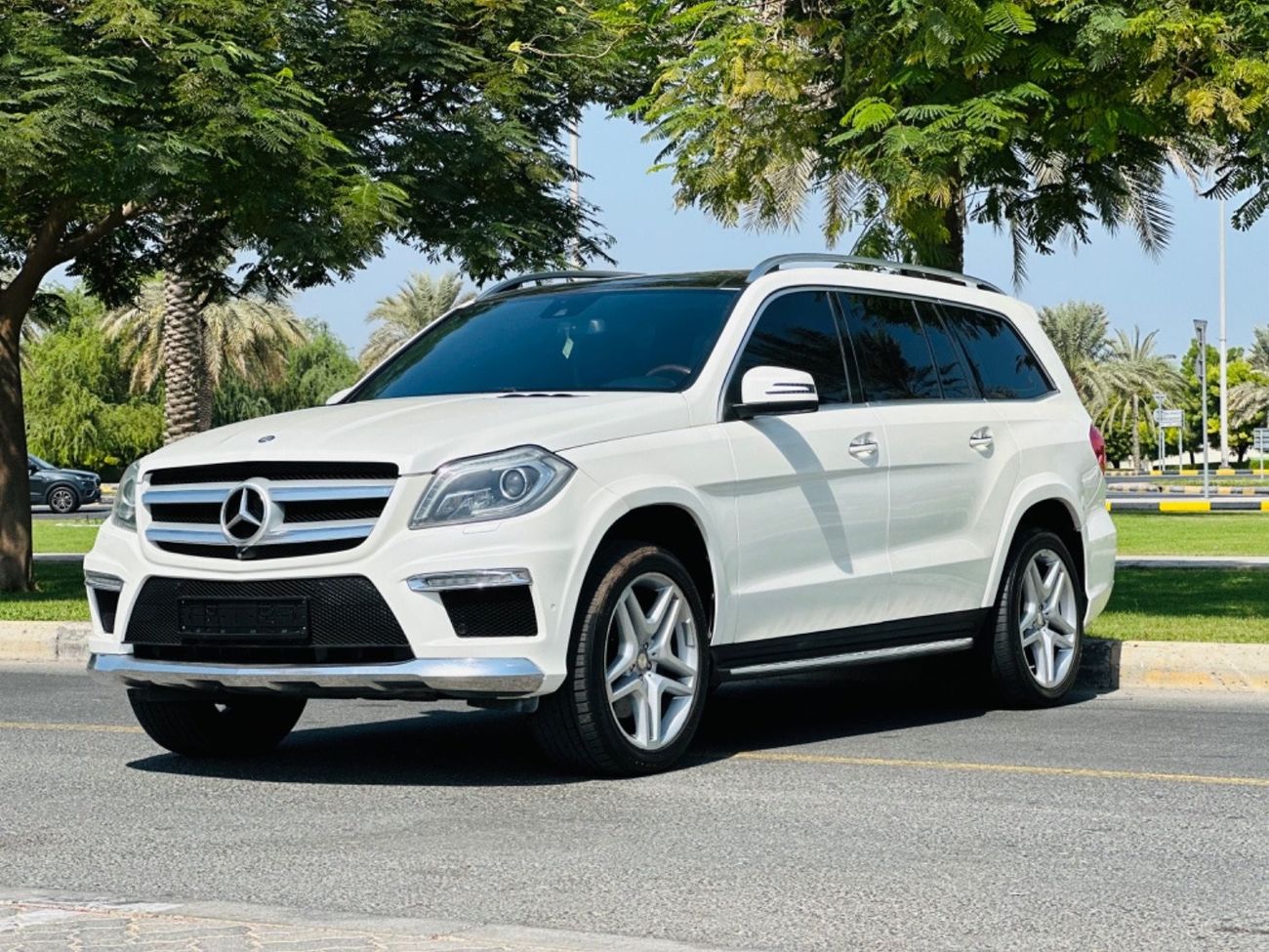 Mercedes-Benz GL 500 Std MERCEDES GL500 AMG MODEL 2013 FULL OPTION