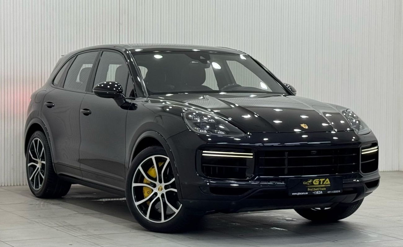 بورش كايان Turbo 4.0L (550 HP) 2019 Porsche Cayenne Turbo, Warranty, Full Porsche Service History, Carbon Fiber