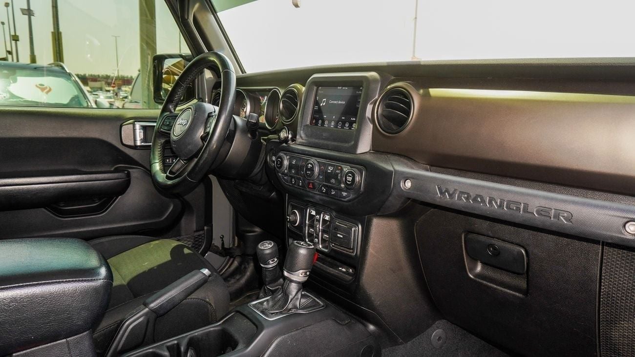 جيب رانجلر Sport