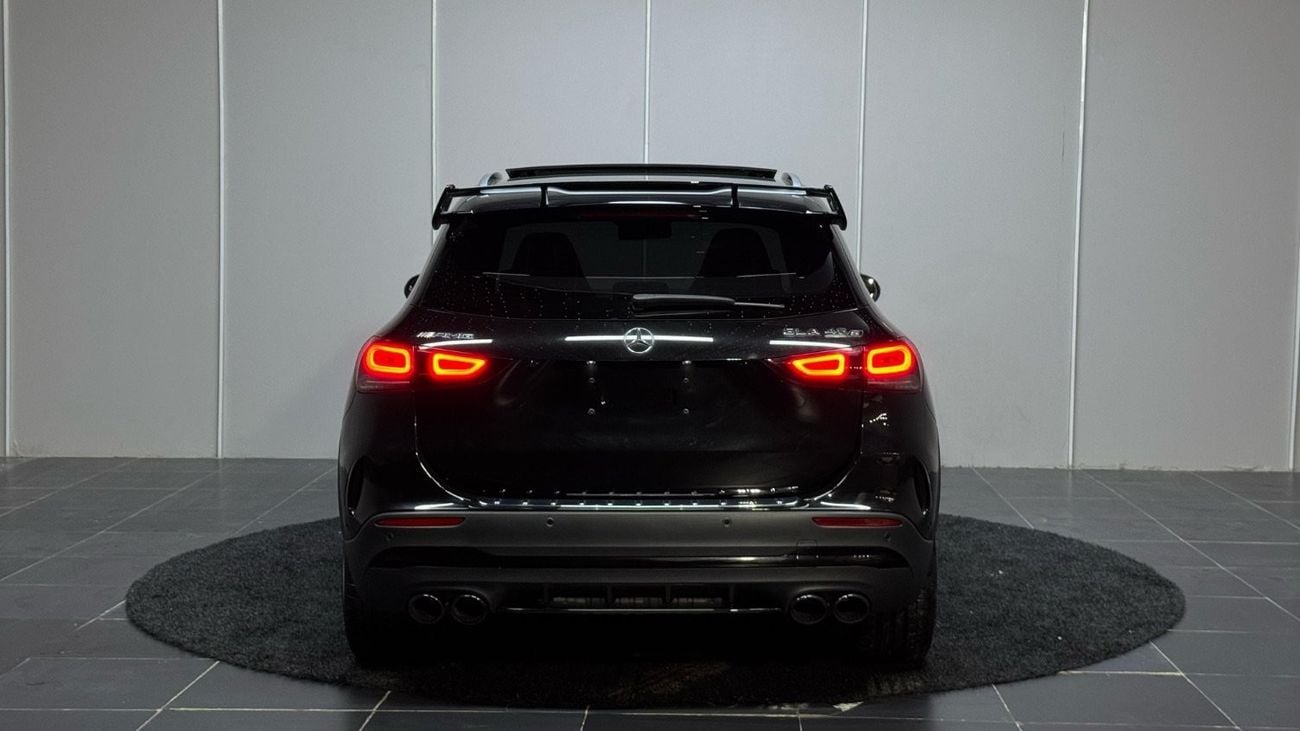Mercedes-Benz GLA 45 S AMG