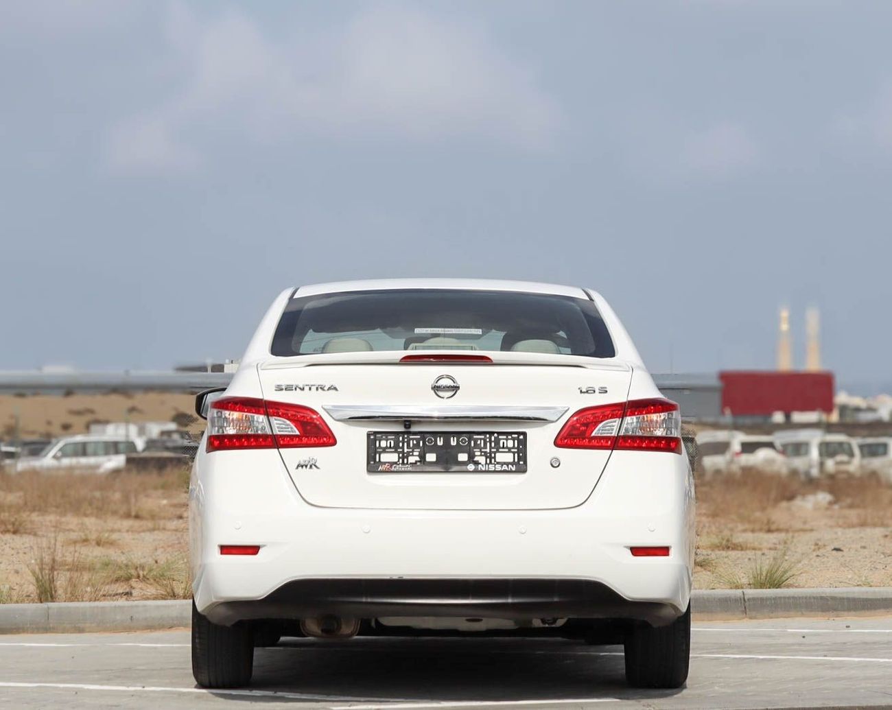 نيسان سنترا S 1.8L nissan sentra 1.8L 2020 GCC, original paint, accident-free, in excellent condition 747 P.M