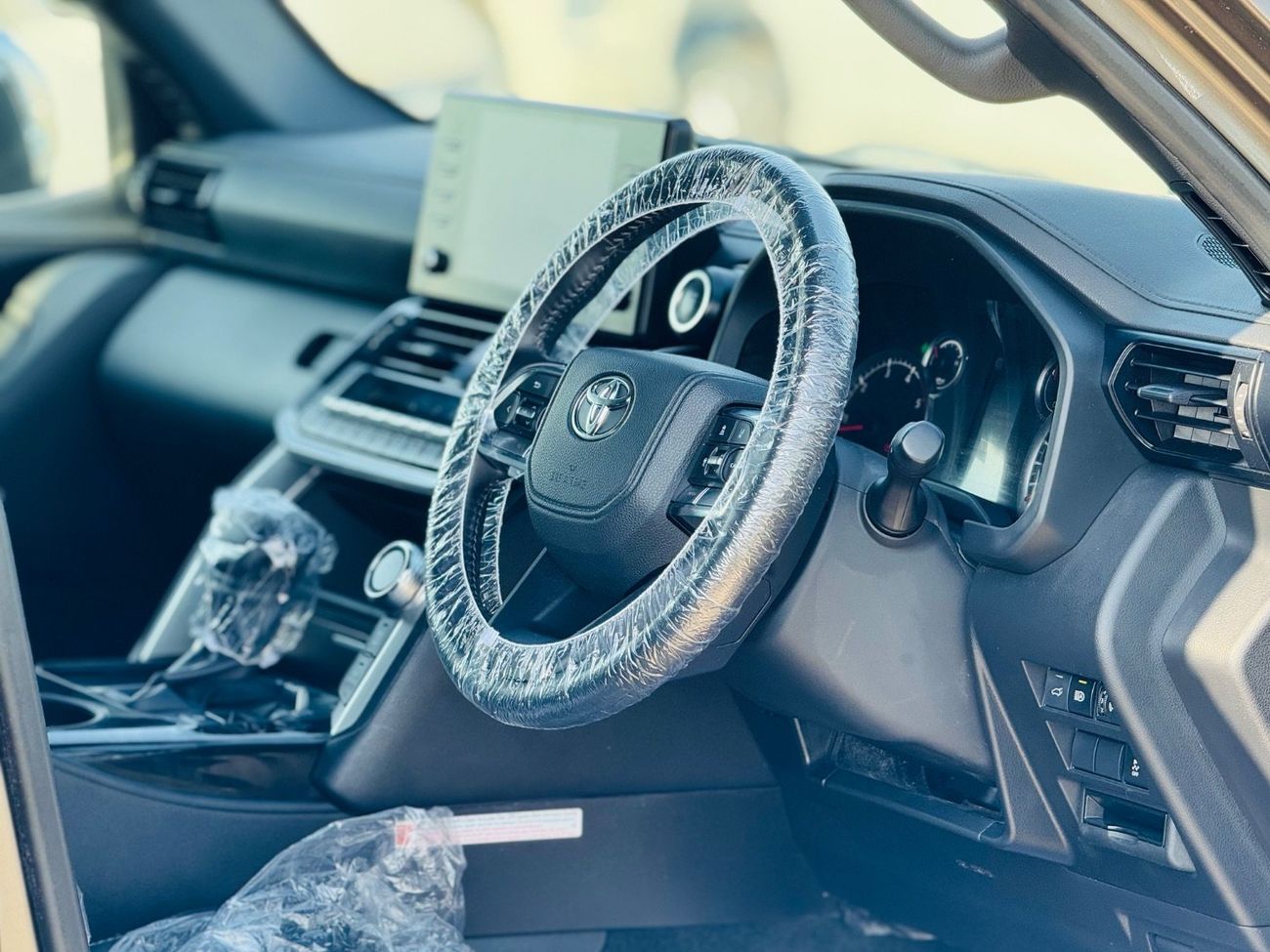 Toyota Land Cruiser Toyota Land Cruiser VXR RHD top of the range