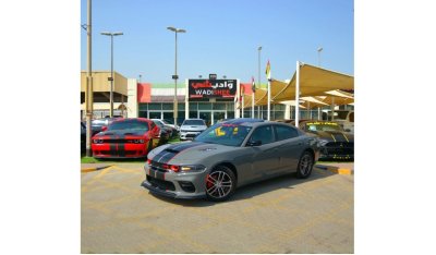 Dodge Charger SXT Plus The base engine is a 3.6-liter V6 with 292 horsepower and 352 Nm of torque. The engine is s