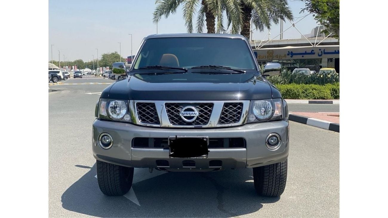 Nissan Patrol Super Safari GCC UNDER WARRANTY NEAT AND CLEAN