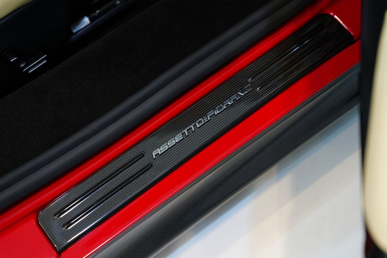 Ferrari SF90 STRADALE 2022 Ferrari SF90 Stradale, Extended Assetto Fiorano Package, Al Tayer Warranty + Service!!