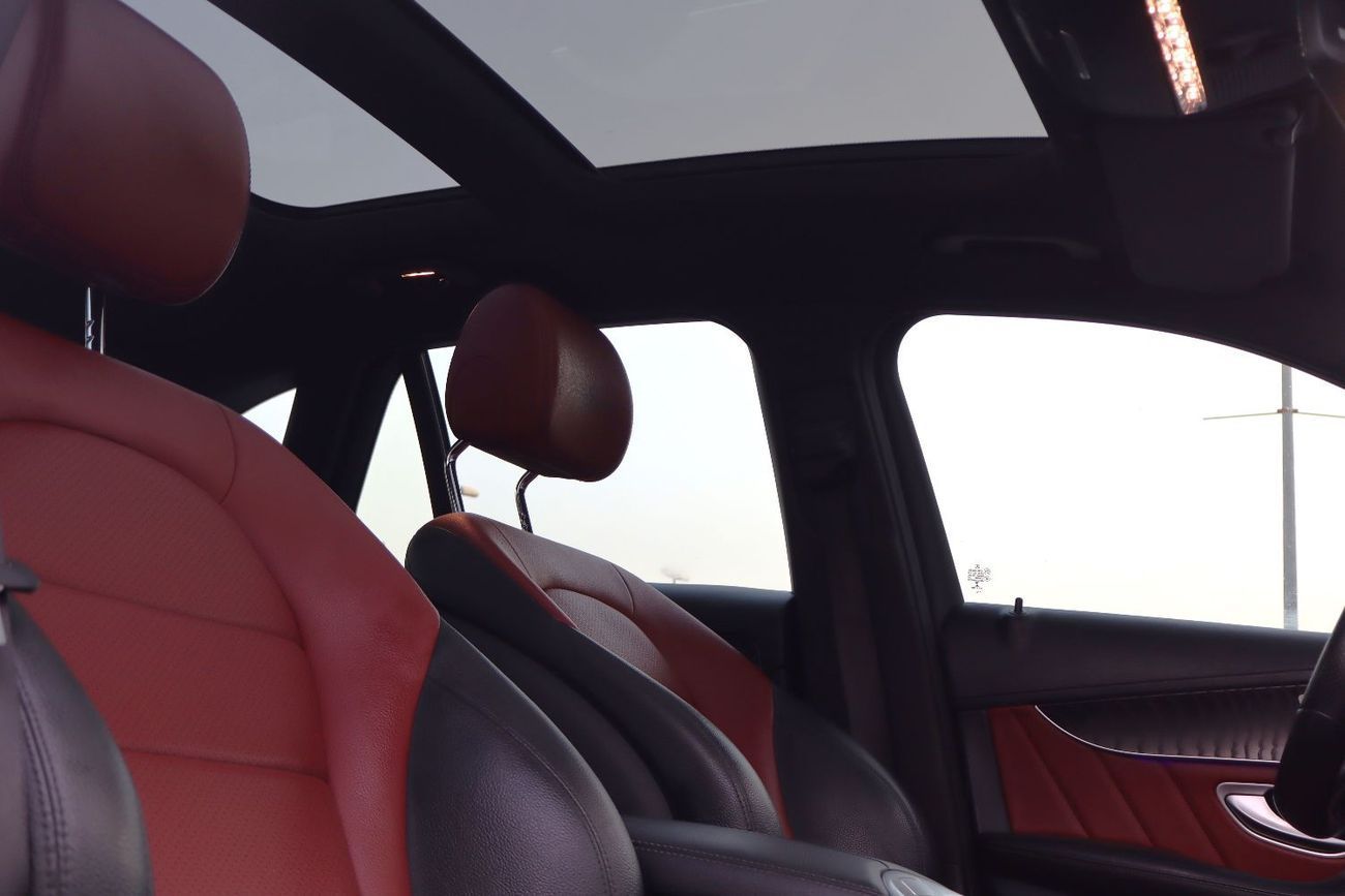 Mercedes-Benz GLC 200 Premium 2.0L AWD