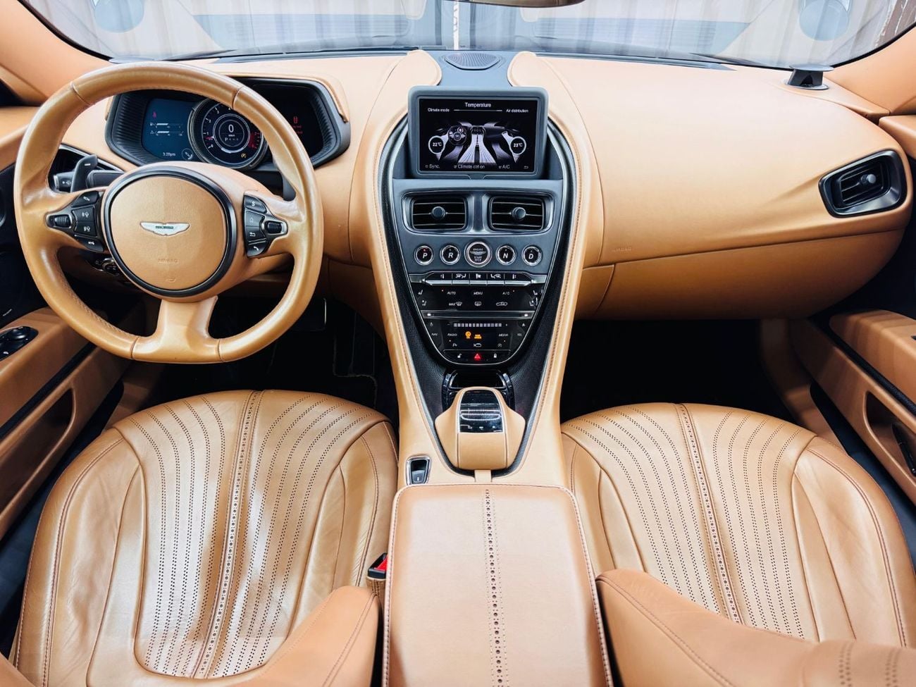 Aston Martin DB11 AMR 5.2L 2018 Aston Martin DB11 AMR V12 With full Aston Martin Service History