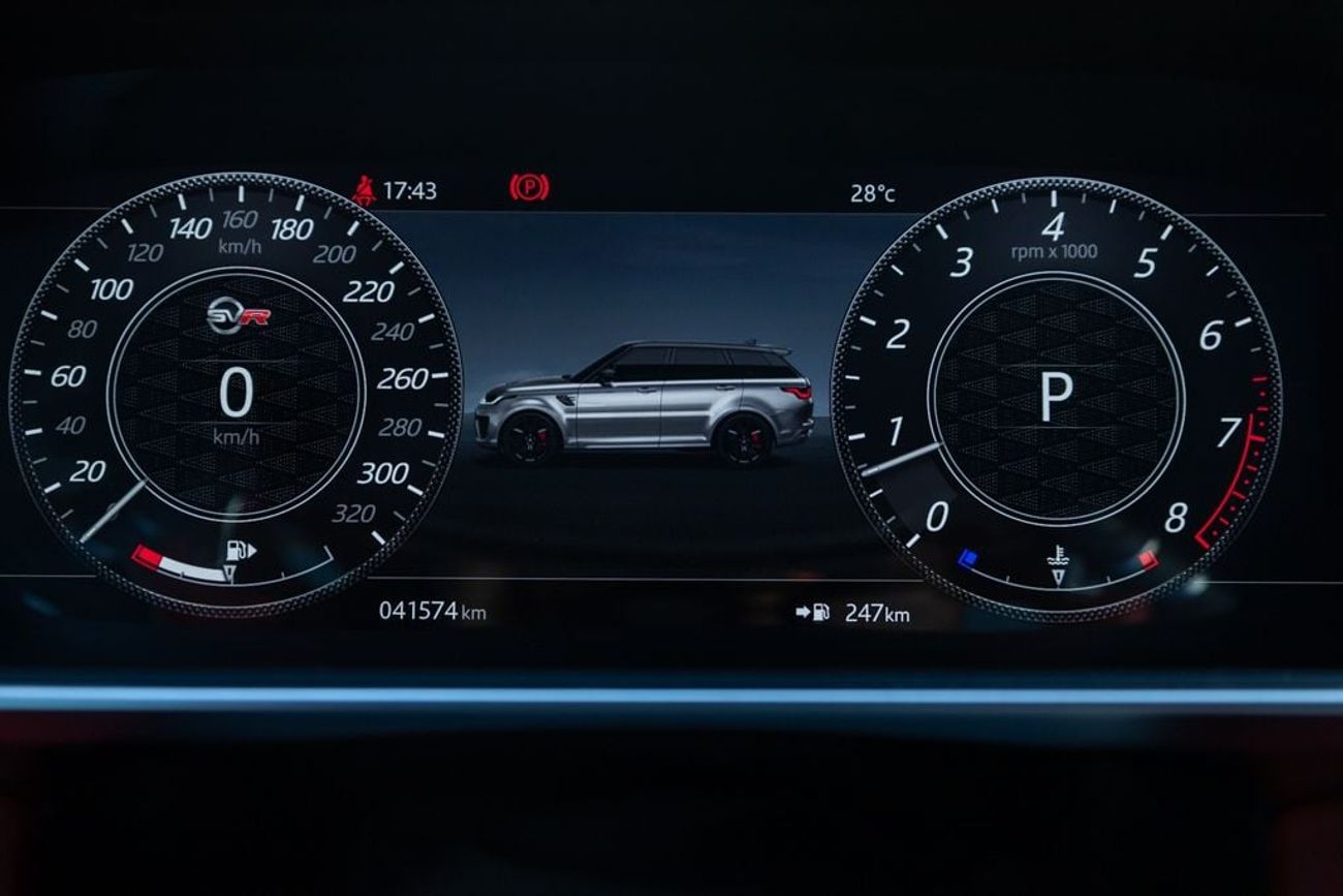 Land Rover Range Rover Sport SVR 5.0L (550 HP)