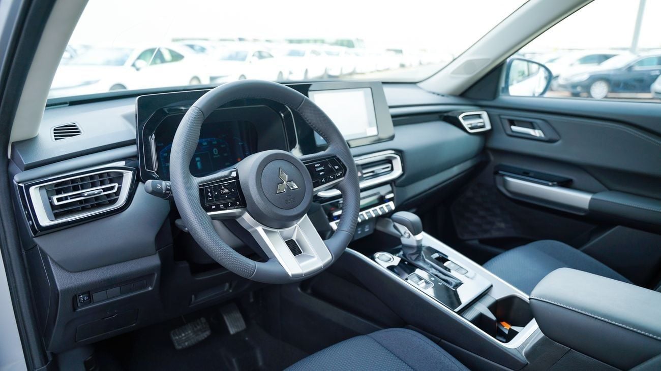 ميتسوبيشي ديستيناتور جديد كليًا 2026 ميتسوبيشي ديستيناتور هاي لاين (N-DEST-HIGH-P-26)  1.5 لتر | 7 مقاعد SUV | مواصفات ال