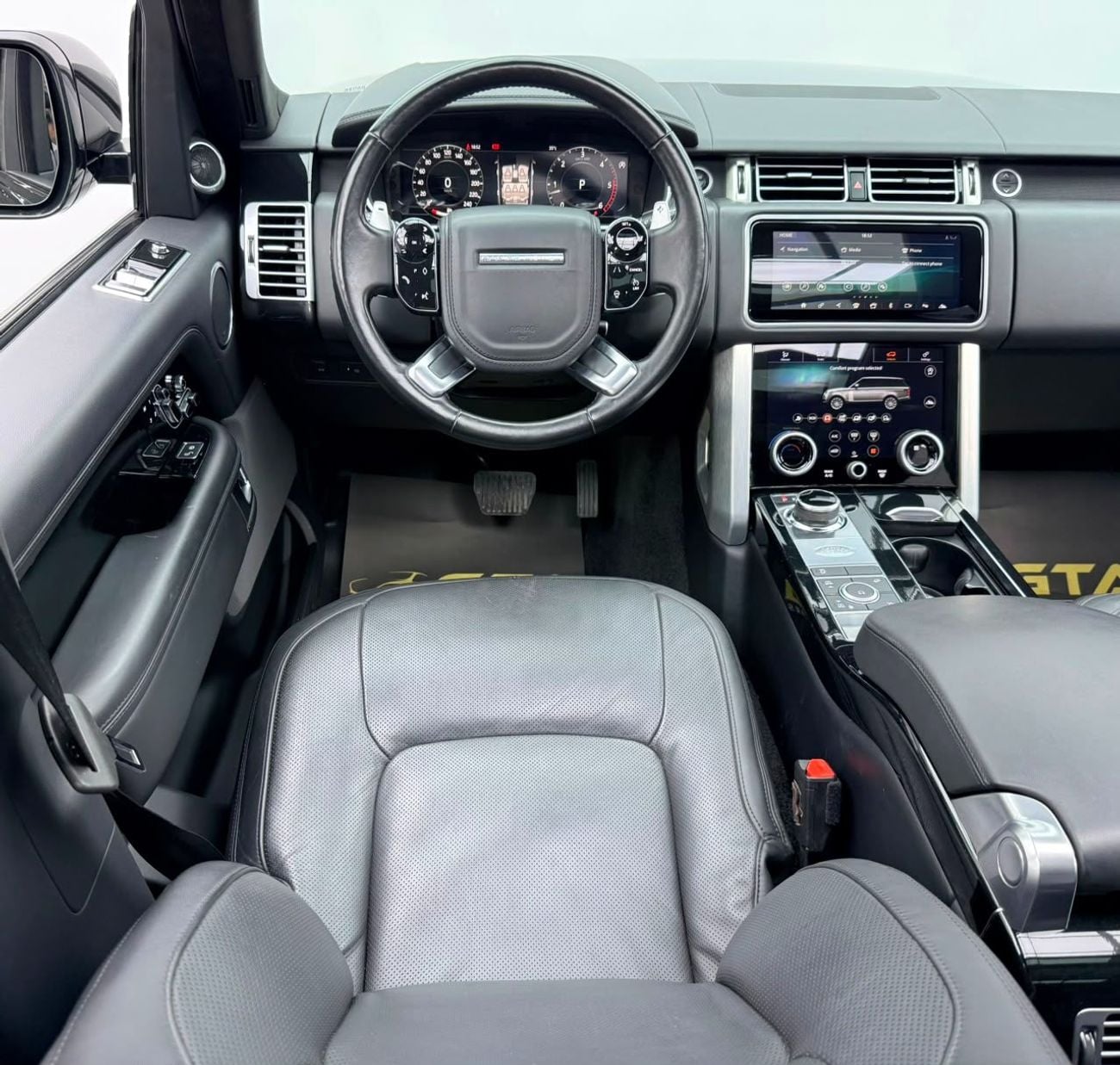 Land Rover Range Rover VOGUE SE 2021 Range Rover Vogue V8 Diesel, Warranty, Service History, Fully Loaded, Excellent Condition, Euro