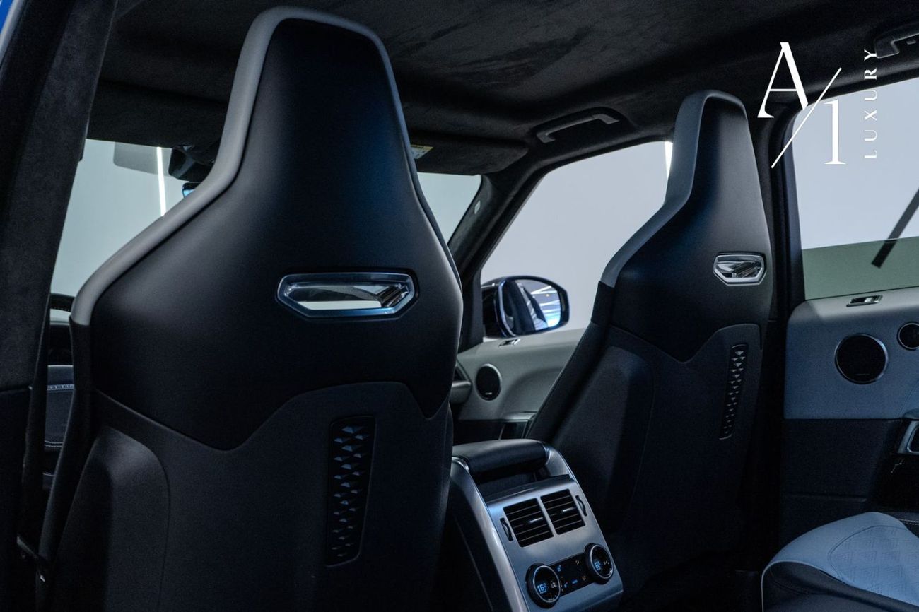 لاند روفر رينج روفر سبورت SVR 5.0L (575 HP) 4WD 2022 Range Rover Sport SVR, Warranty, Service History, Fully Loaded, Low Kms,