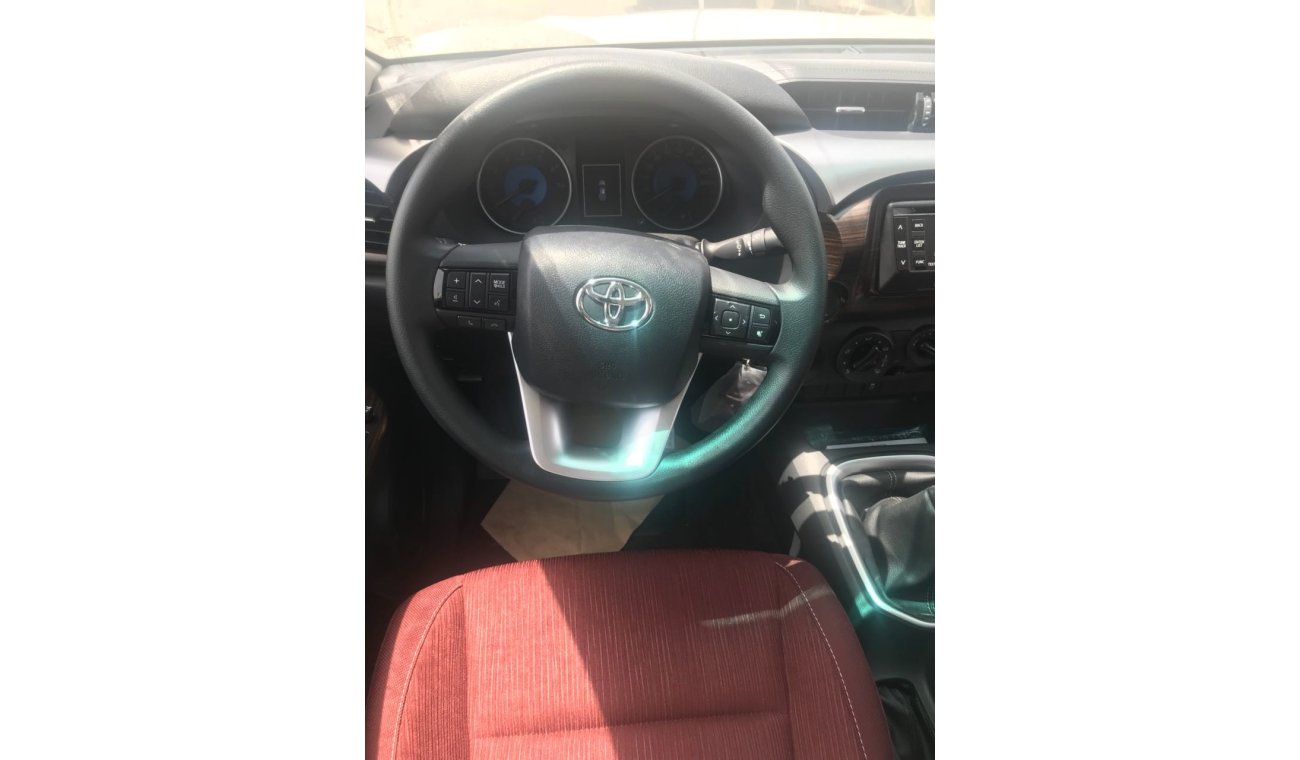 Toyota Hilux 2.7L - Petrol - Manual - 4X4 - D/CAB - 2018