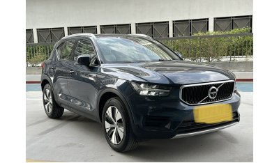 Volvo XC40 T4