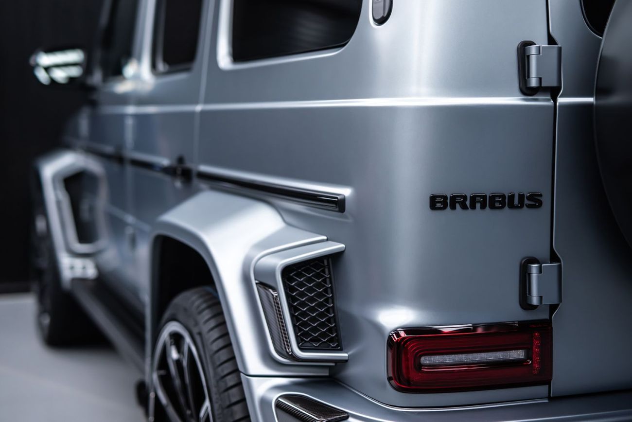 Mercedes-Benz G 63 AMG MY2026 / A22 / Carbon trim / BRABUS Widestar Carbon Parts Package I and II