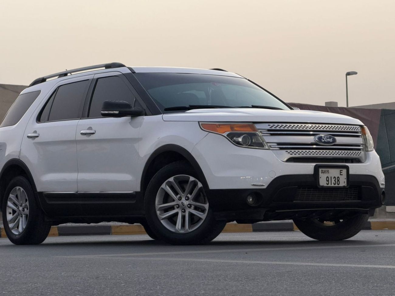 فورد إكسبلورر Std 3.5L 4WD