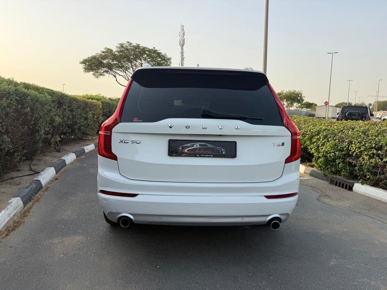 Volvo XC90 MOMENTUM PLUS