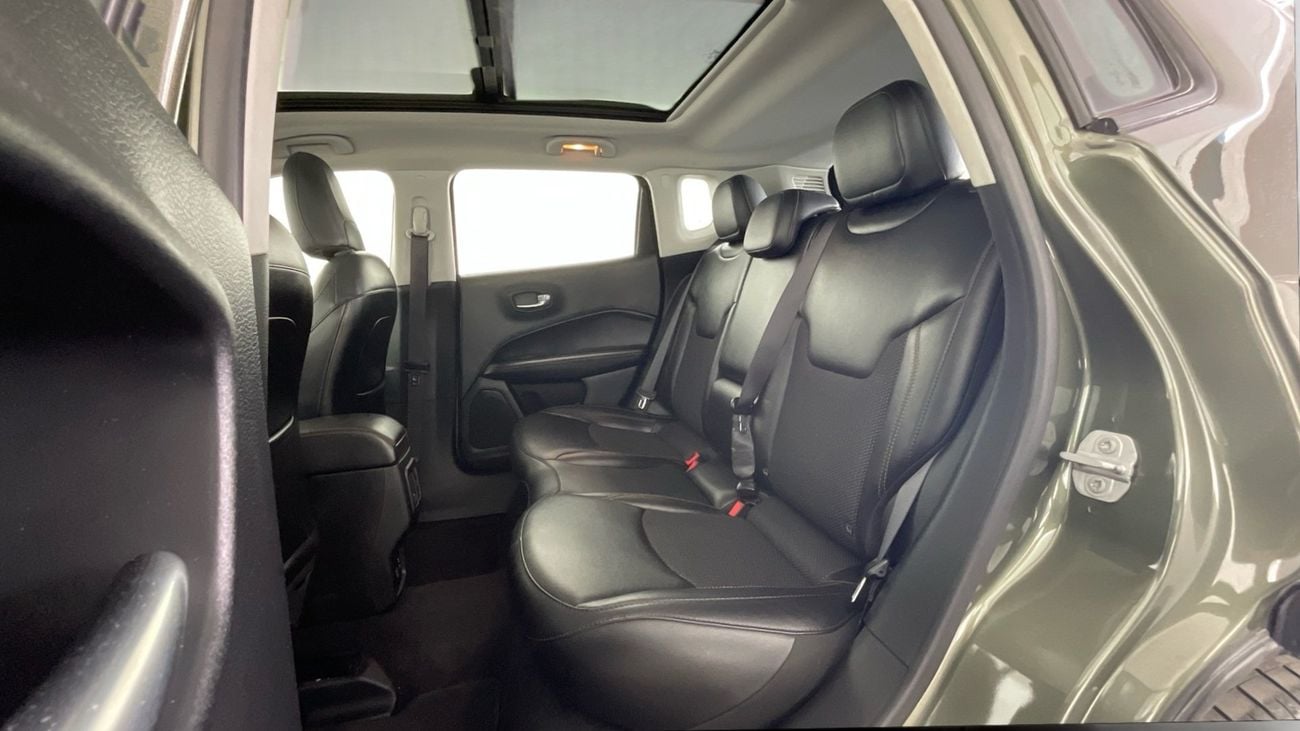 Jeep Compass Unlimited RUBICON X 2.4L Limited | Guaranteed Warranty | 0 Down Payment