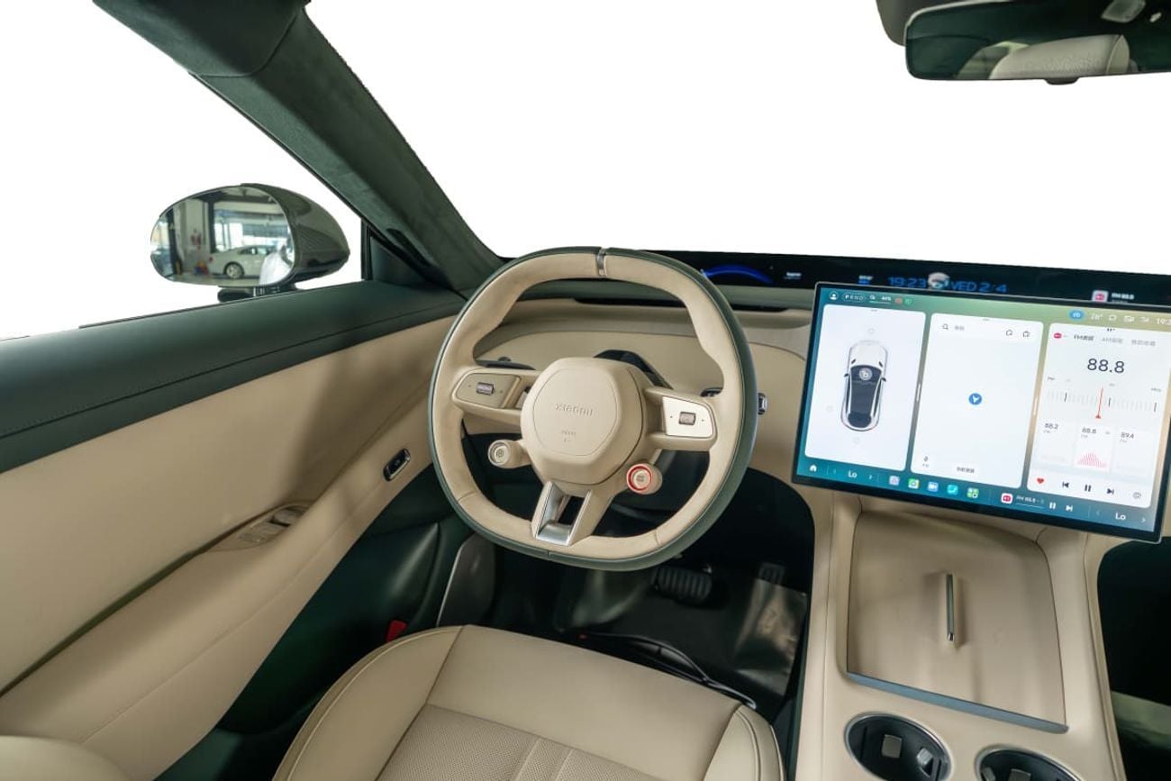 شاومى YU7 Brand New-760 KM Range-Full Options-Fast Charging