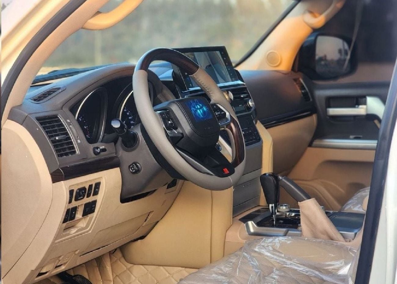 Toyota Prado GXR 2016 Upgrade To 2023 Full Option Very Clean and Perfect Condition