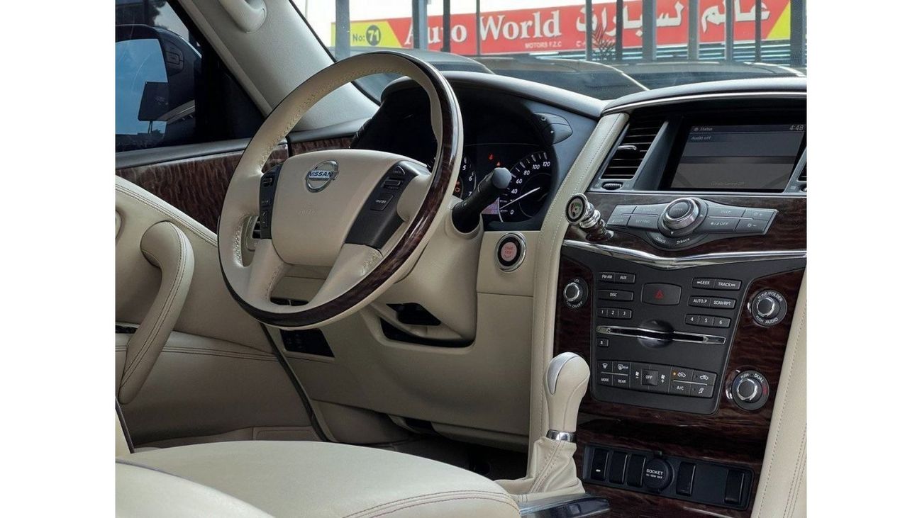 نيسان باترول LE T1