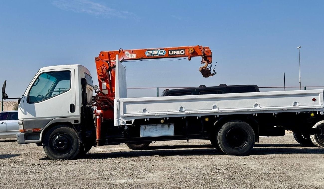 ميتسوبيشي فوسو كانتير NEAT AND CLEAN CONDITION | ENGINE SIZE: 4D35 | RHD | MANUAL TRANSMISSION | 1998