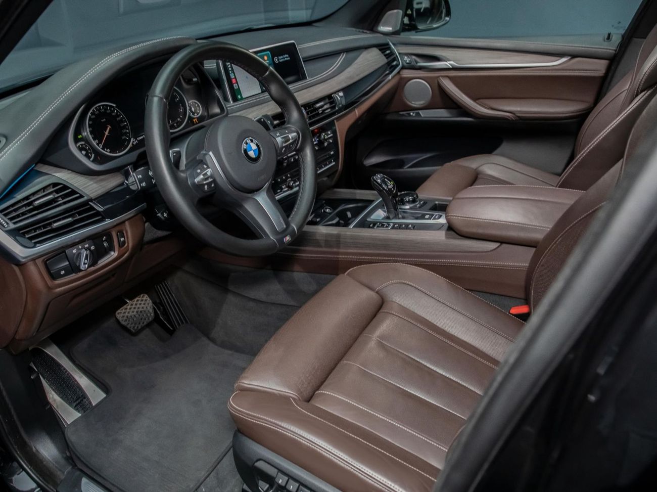 BMW X5 50i M Sport 4.4L 2,540x60 • 0% DP • 2018 BMW X5 50i XDrive M-Sport • Warranty Available • GCC •