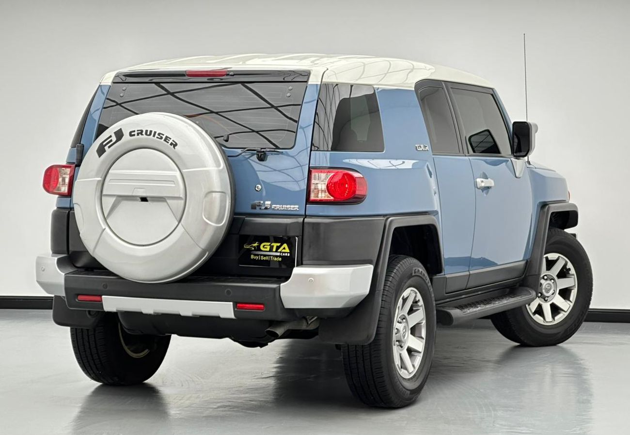 تويوتا إف جي كروزر 2018 Toyota FJ Cruiser GXR, Toyota Full Service History, Excellent Condition, GCC