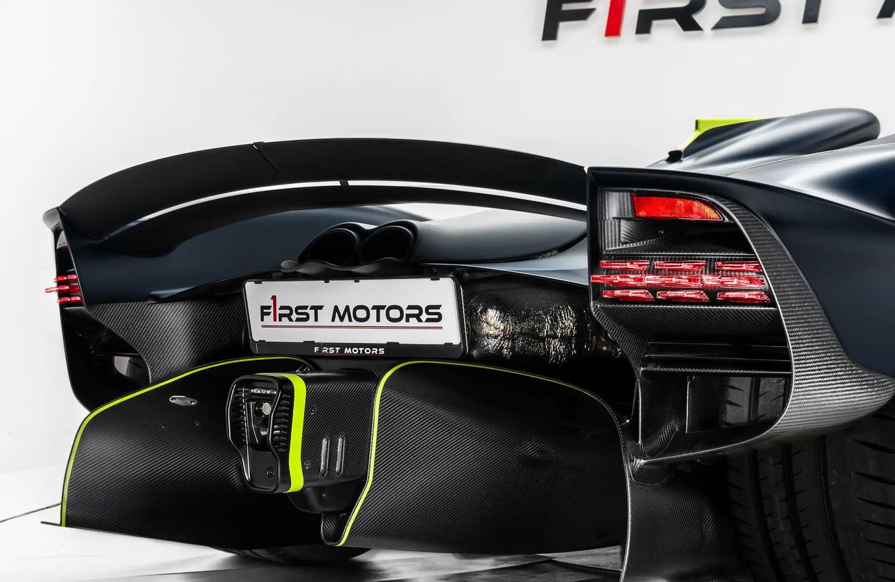 أستون مارتن فالكيري 6.5L V-12 Naturally Aspirated V12  Engine + eMotor