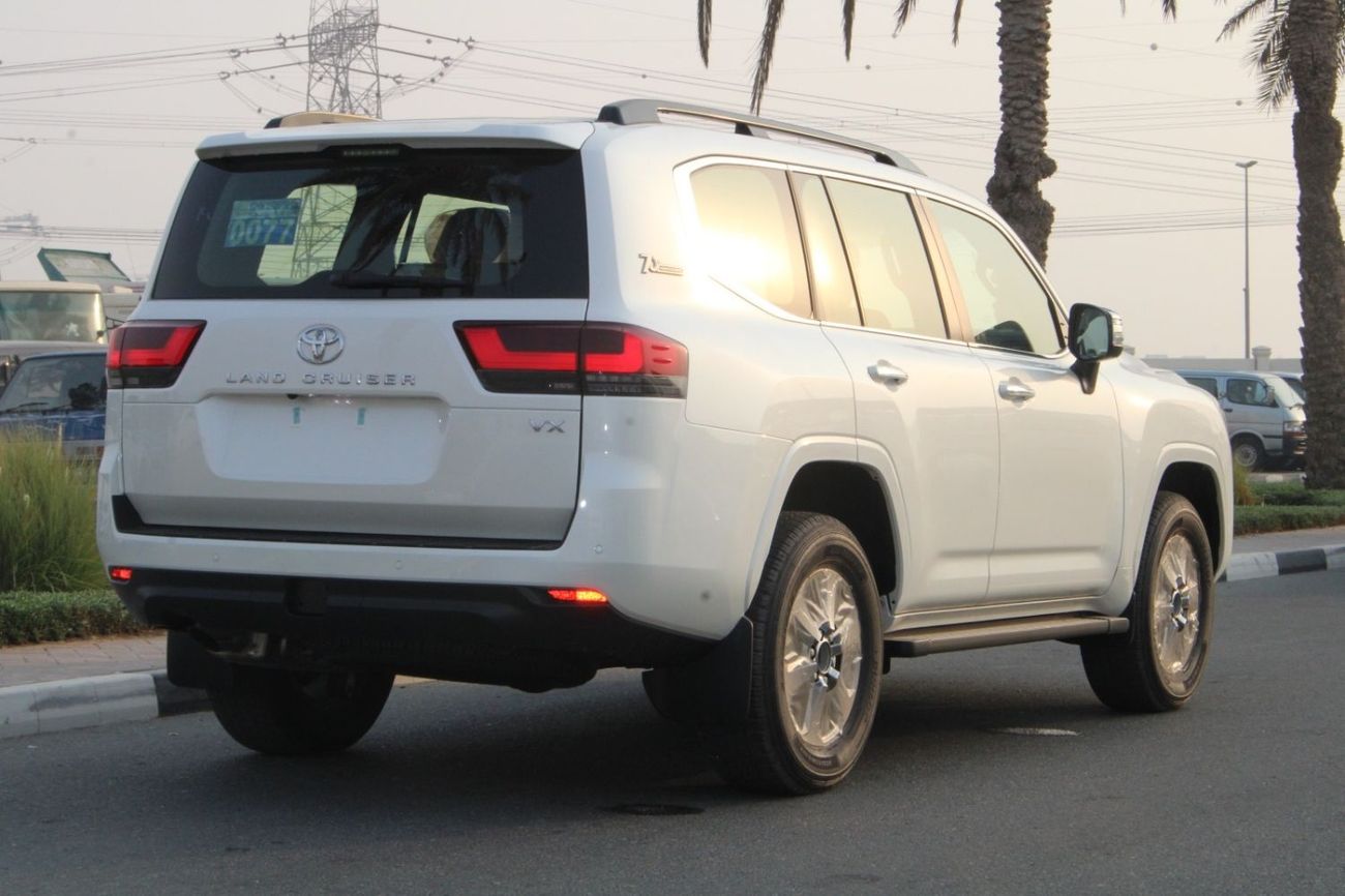 تويوتا لاند كروزر TOYOTA LANDCRUISER 300 4.0L V6 PETROL VX AUTO