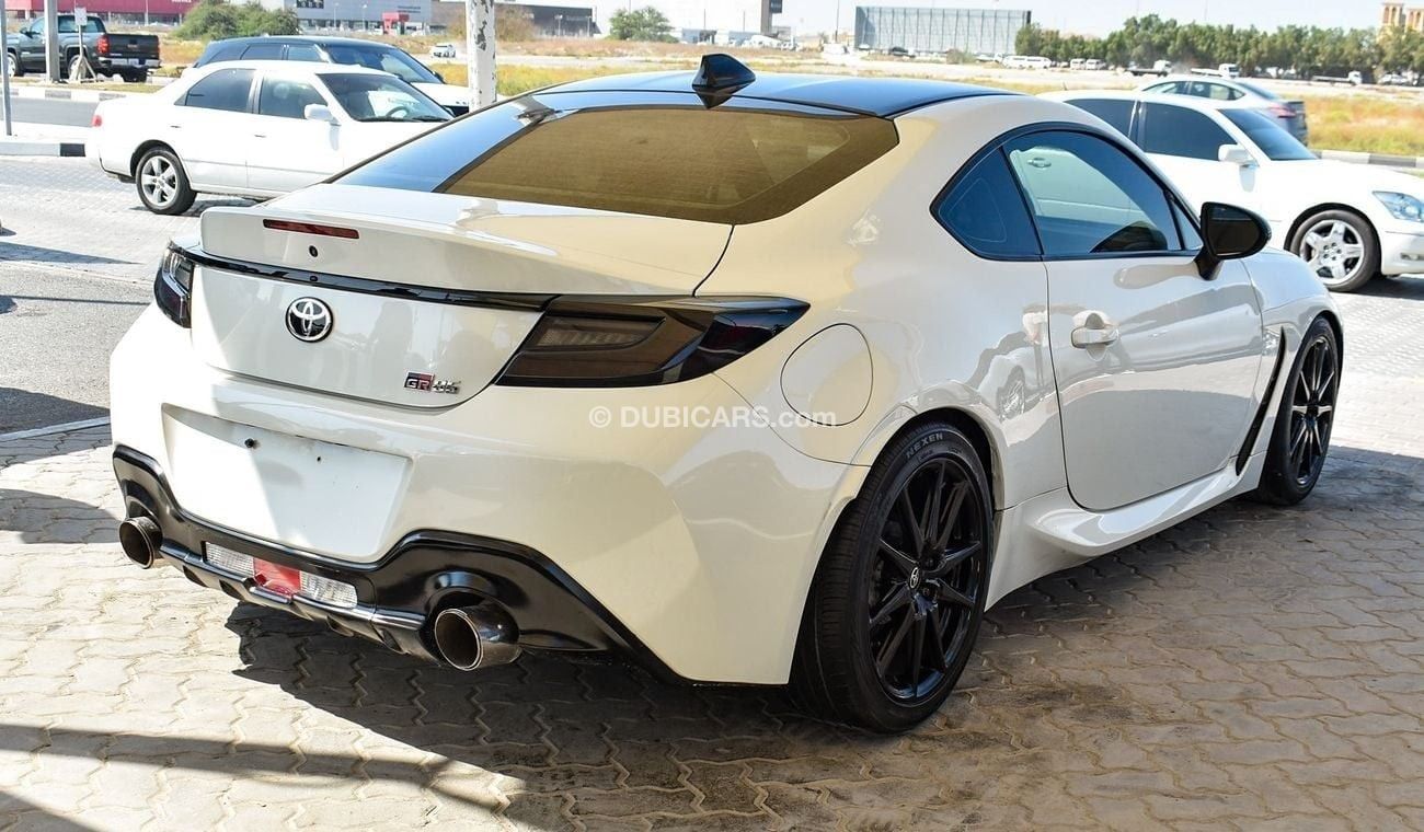 Used Toyota 86 Full Options 2022 for sale in Sharjah - 795915