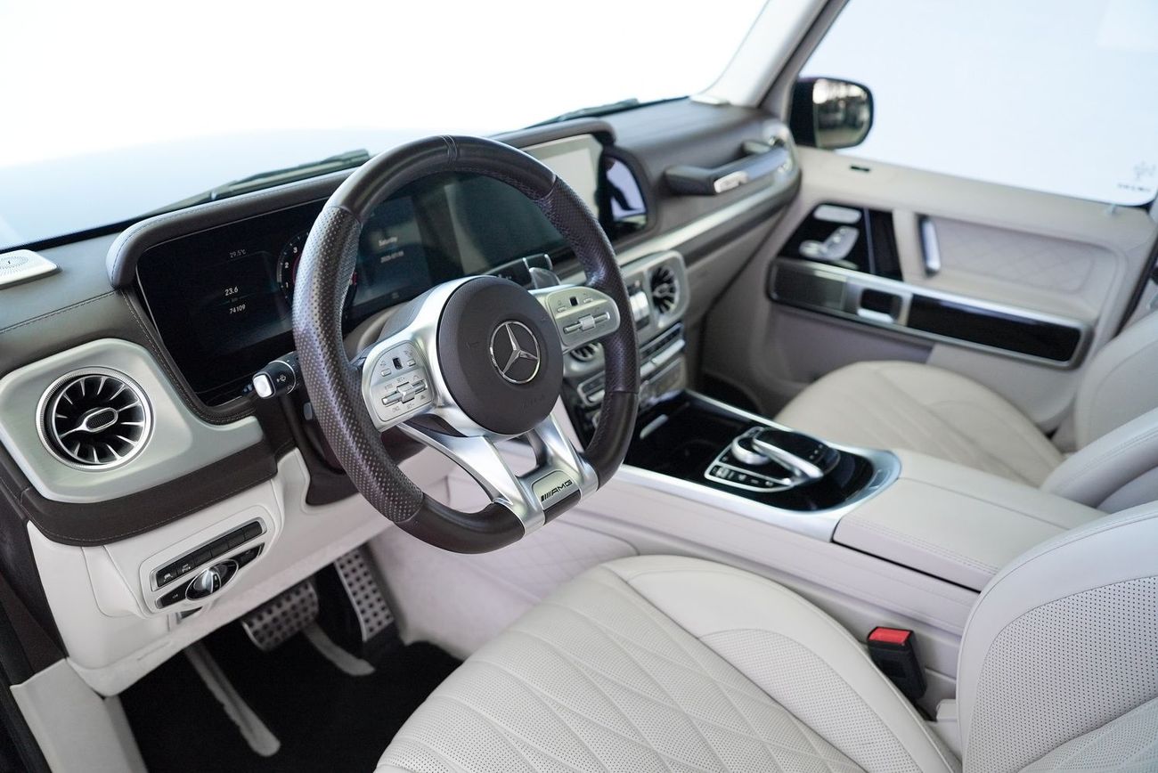 Mercedes-Benz G 63 AMG Std 4.0L