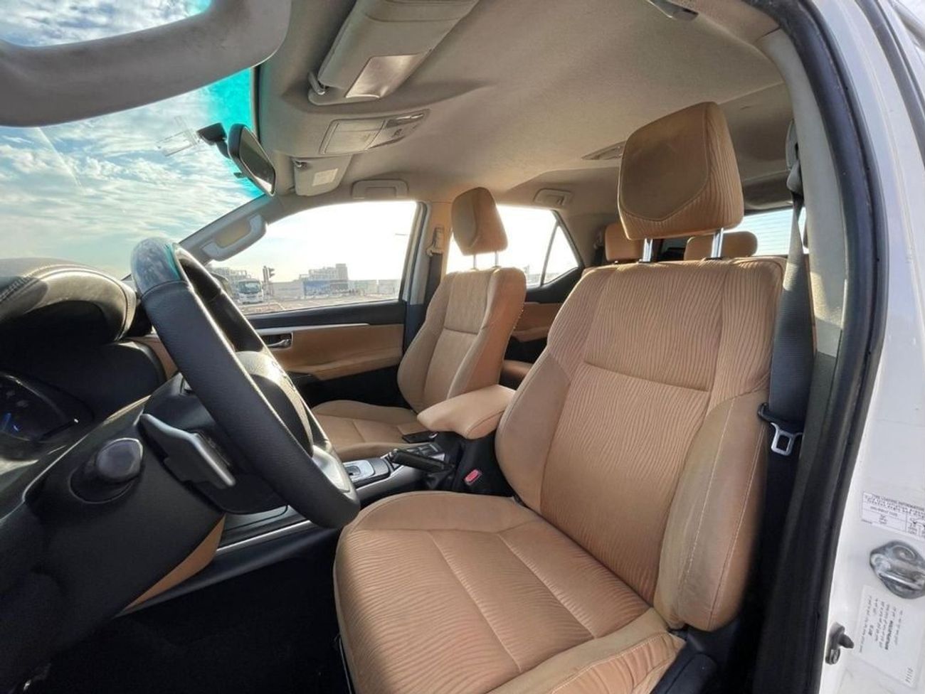 تويوتا فورتونر GXR 4.0L (278 HP)