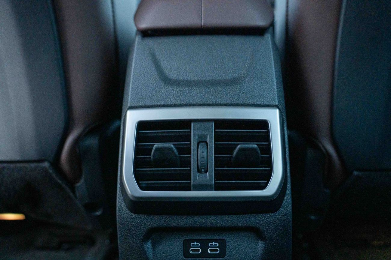 BMW 225L BMW 225L 2025 1.5L petrol Transmission Automatic  360 Camera White outside