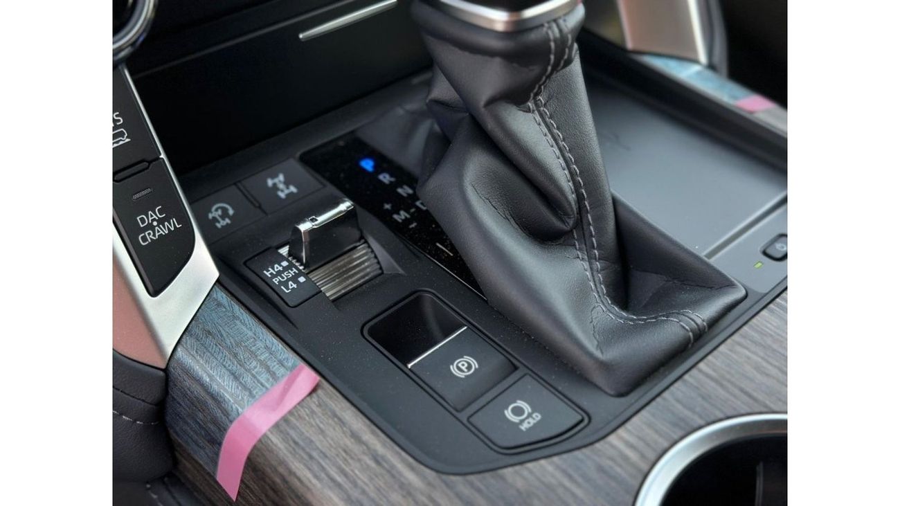 Toyota Land Cruiser LAND CRUISER VXR 2024 GCC 3.5LT.T