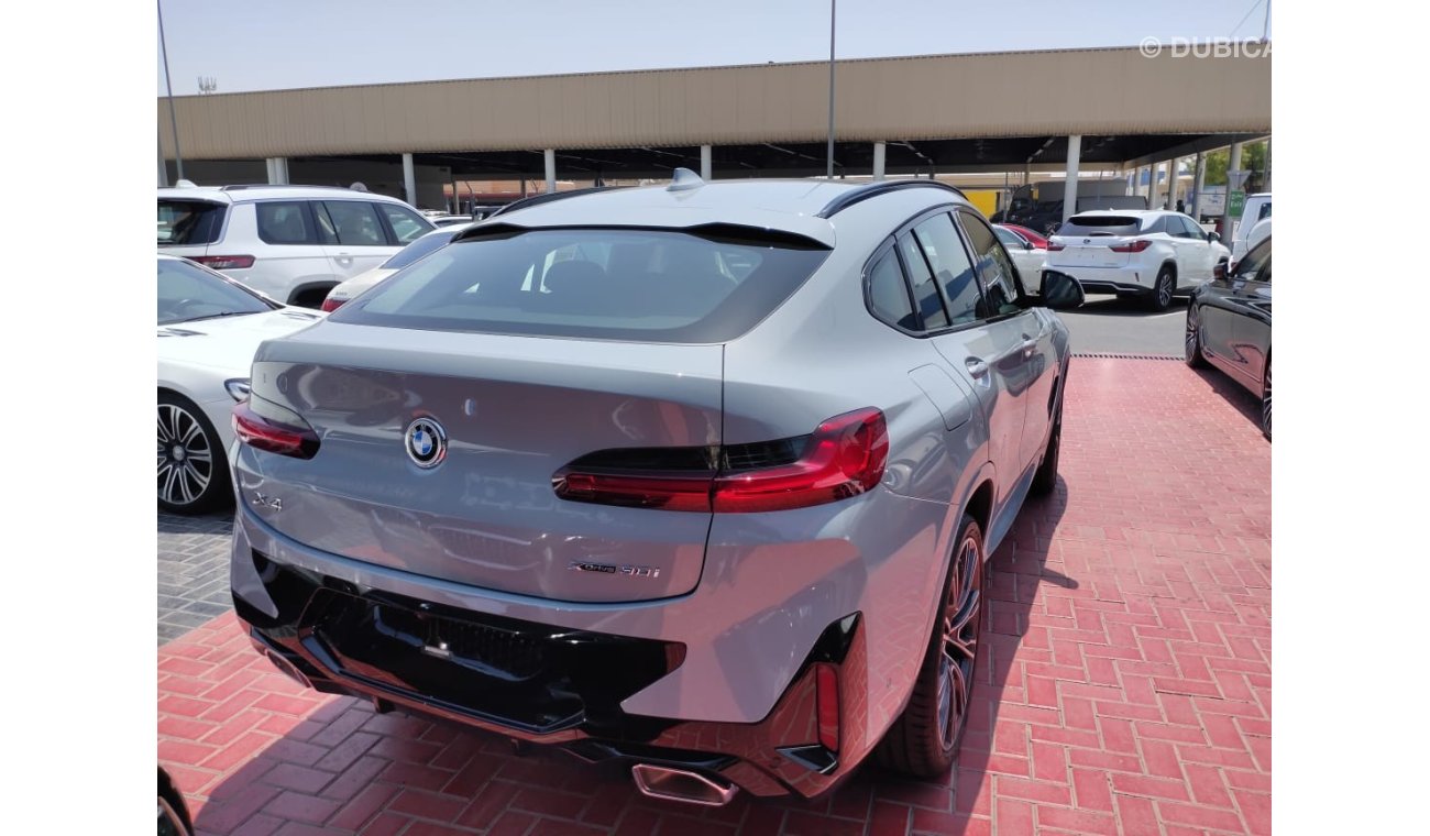 بي أم دبليو X4 M Sport 5 years Warranty and Service 2022 GCC