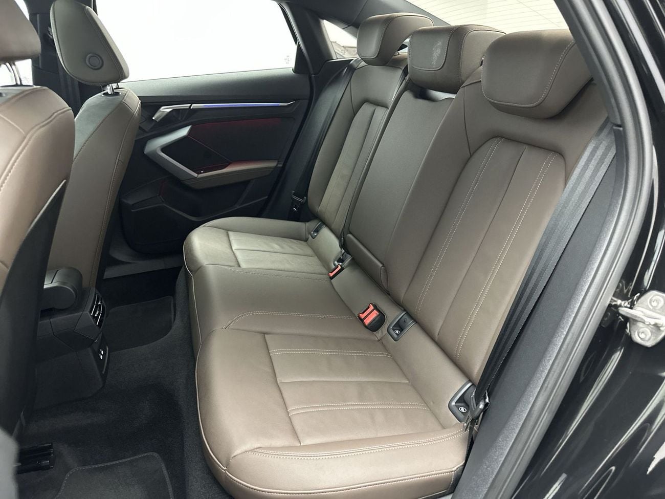 Audi A3 35 TFSI S Line 1.4L Sedan S line 35 TFSI 150hp Progress Black (Ref# 27616)