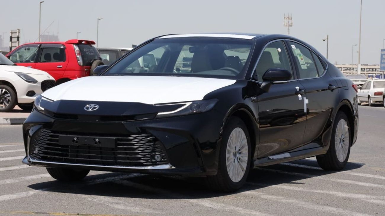 تويوتا كامري HEV LE – G, 2.5L, 5-cylinder, 16-valve, DOHC with chain drive