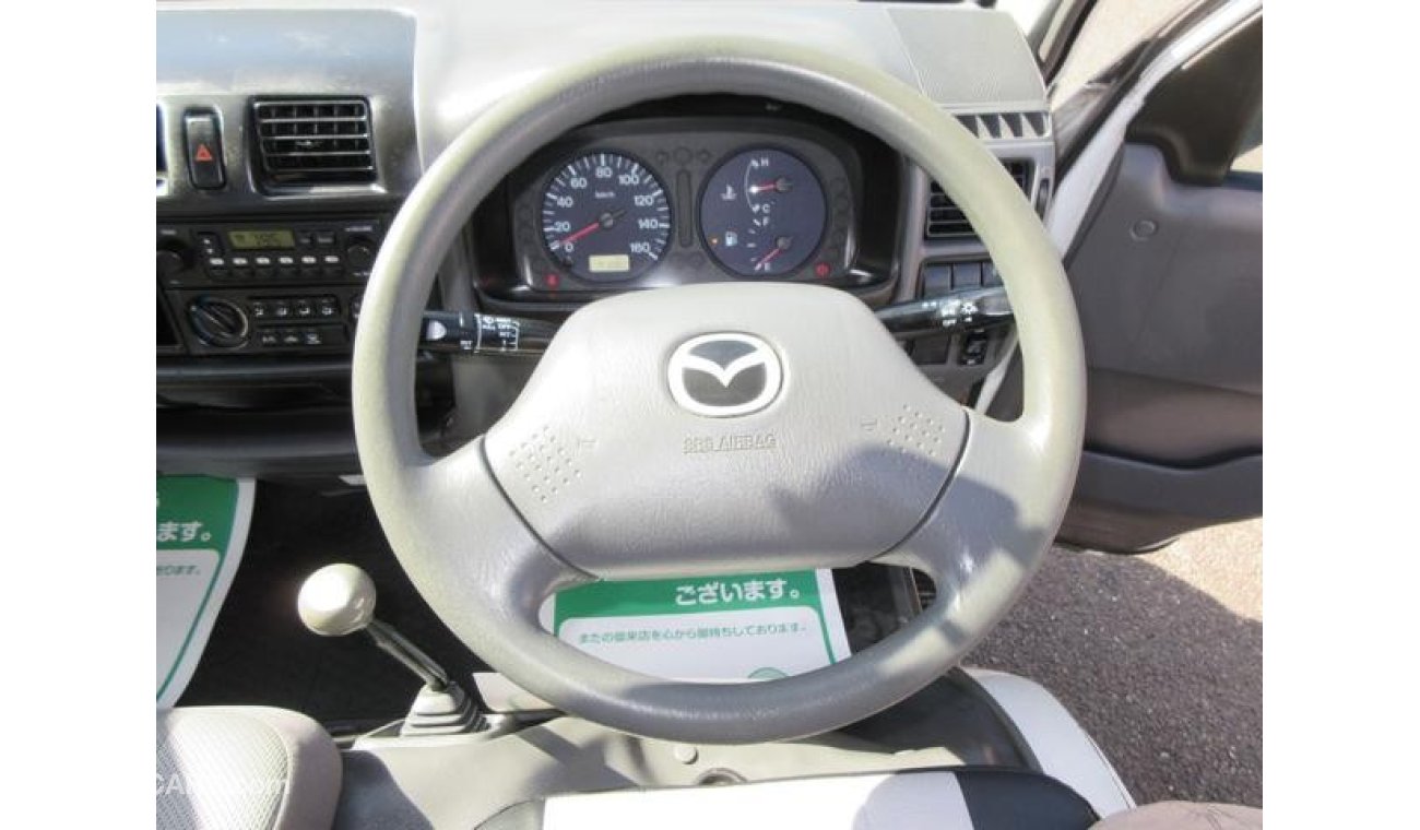 Mazda Bongo SK82T