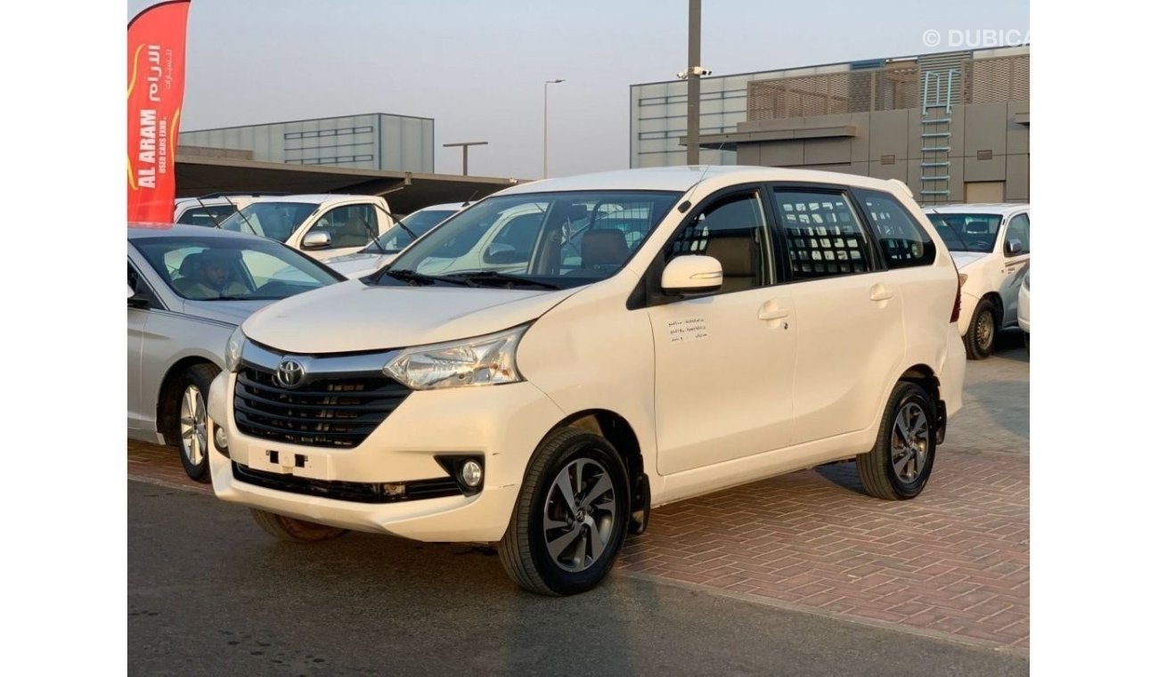 تويوتا أفانزا Toyota Avanza SE 2018 Van Ref#544