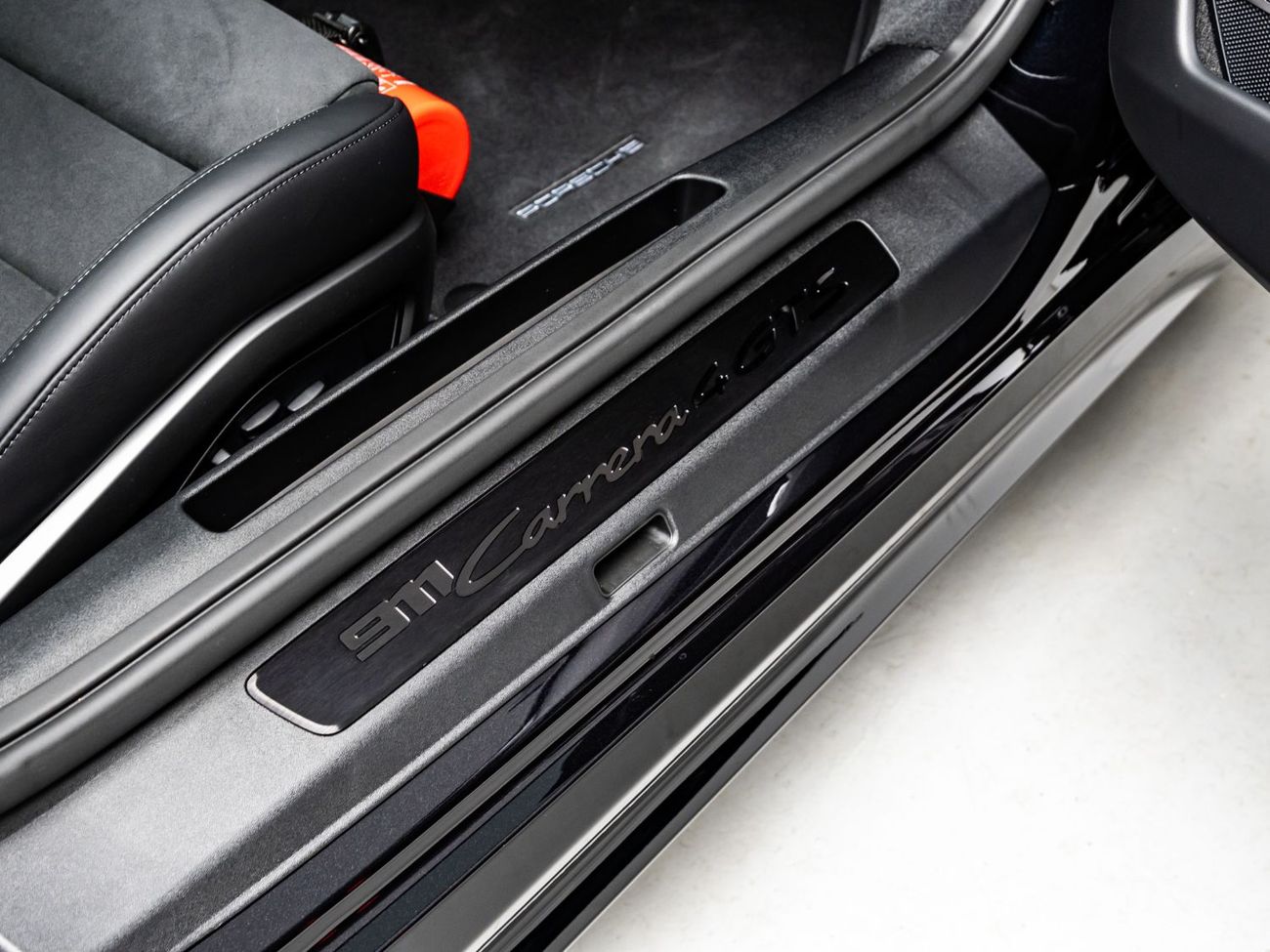 بورش 911 2026 Porsche 911 Carrera 4 GTS, 2030 Porsche Warranty, Very Low KMs, GCC