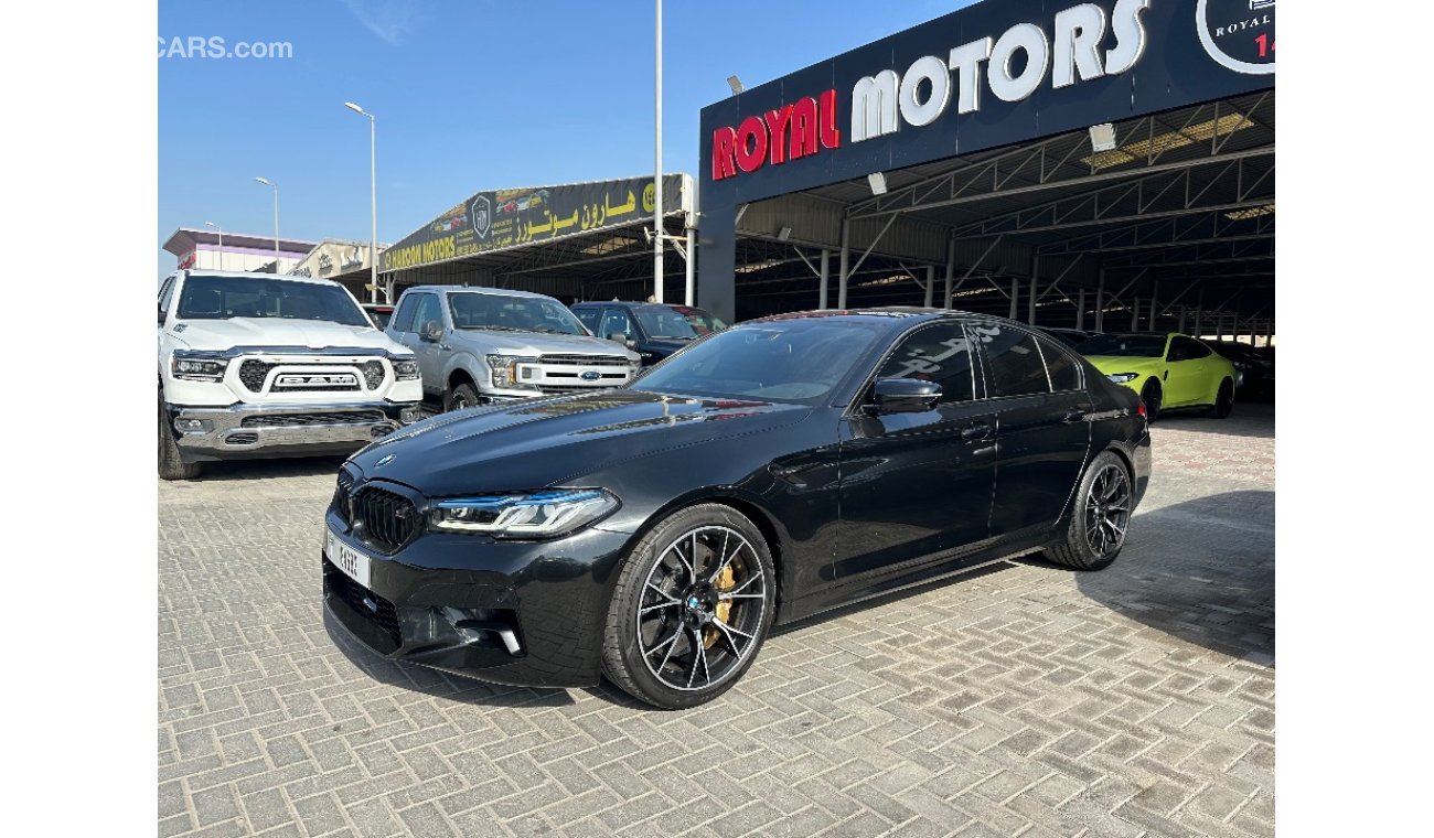 BMW M5 BMW M5 Competation is an accident-free exporter from Japan that can be installed on the bank's road