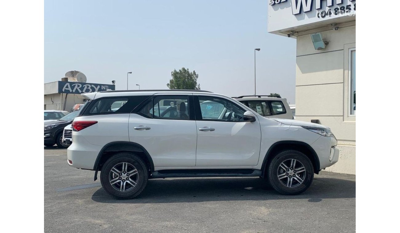 تويوتا فورتونر TOYOTA FORTUNER EXR 2,7L BRAND NEW