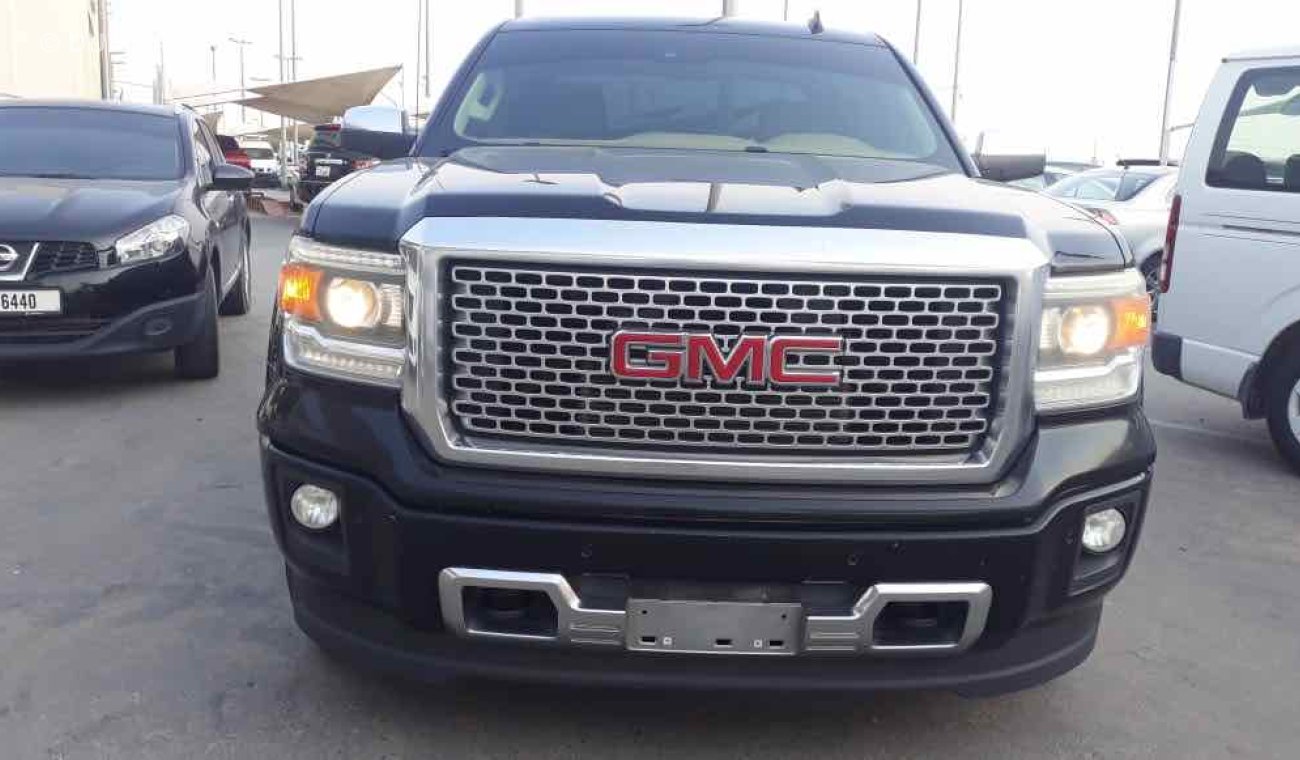 GMC Sierra دينالى